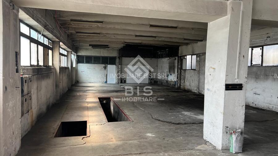 Cladire Spatiu Servis auto - 2