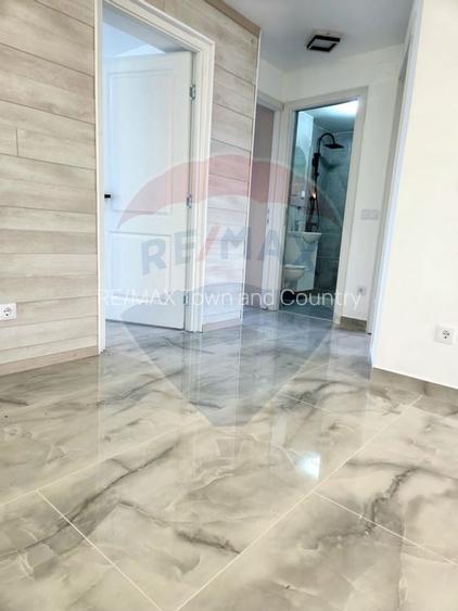 Apartament cu 4 camere de vânzare,  str. 1 Decembrie 1918 - 8