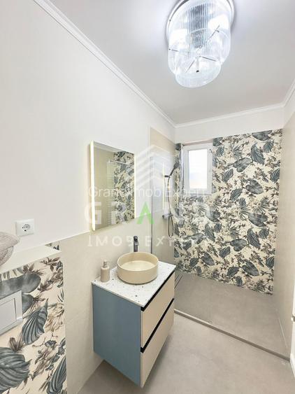 Apartament de vanzare:nou,ultrafinisat,mobilat,utilat cu terasa  25mp , Floresti - 26
