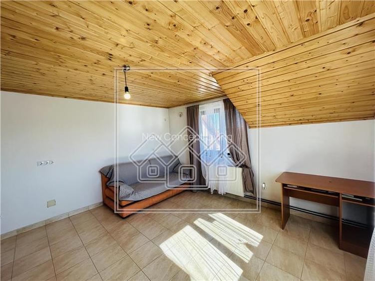 Casa de vanzare in Sibiu - individuala - 210 mp utili + 500 mp teren - 24