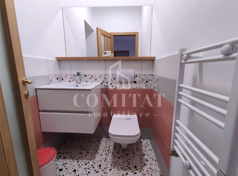 Spațiu oferit spre închiriere | Piața Mihai Viteazu - 7