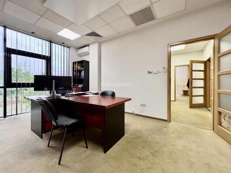 Spațiu pentru birouri langa Funshop Buziașului - 3