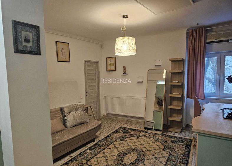 Garsoniera Piața Romana | Centrala proprie | 5 minute metrou - 2