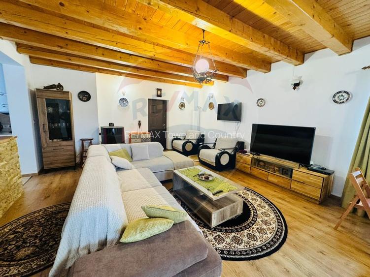 Casa / Vila cu 4 camere de vanzare - 9