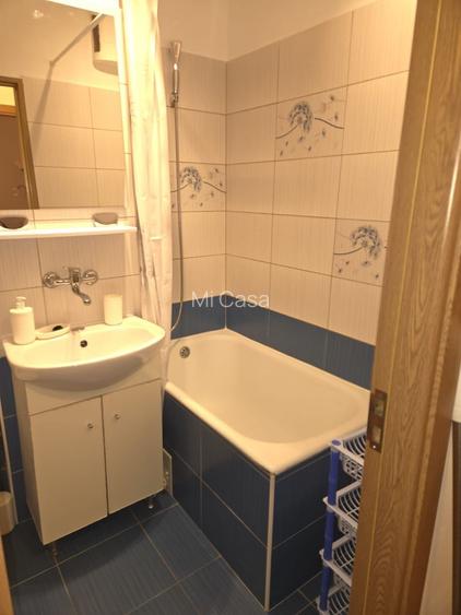 Garsoniera zona Astra - 4