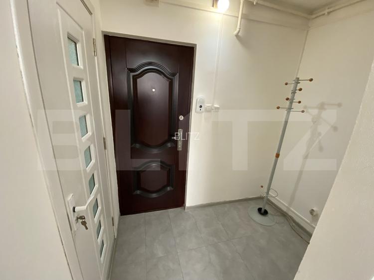 Garsoniera 21 mp, etaj intermediar, centrala proprie, Dambul Rotund - 3