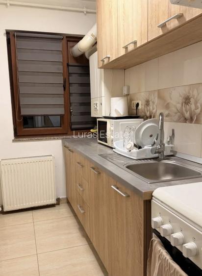 De vanzare – Apartament 3 camere, Tomis Nord - 4
