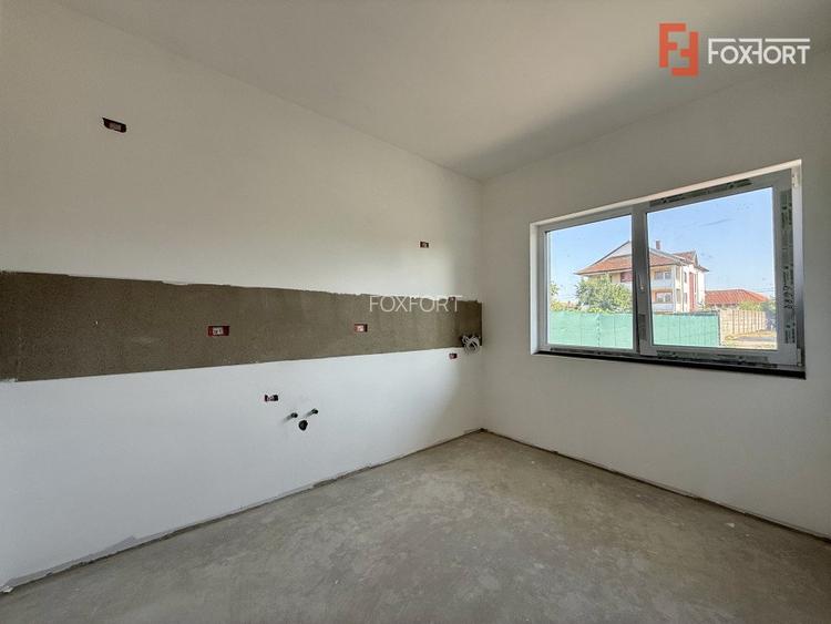 Triplex cu 4 camere, 115 mp, 3 bai - Zona Sacalaz - 3