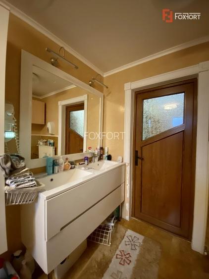 Casa cu 6 camere de vanzare in localitatea Sanandrei, zona Centrala - 39