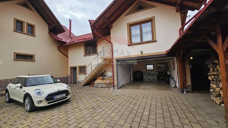 Casă de vânzare Bran Sohodol teren  intravilan 10.331 mp două locuințe - 19