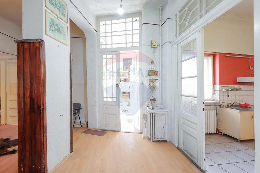 Apartament cu 4 camere de vânzare, Str. Sf. Apostol Andrei, Oradea - 6