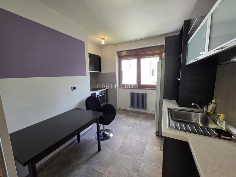 🏡 Apartament cu 4 camere situat în zona Facultății de Medicină- 2475 - 23