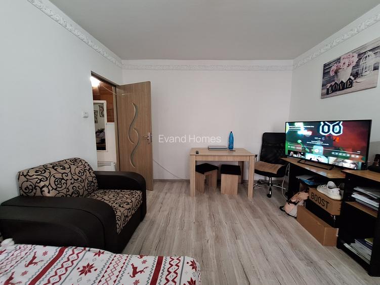 Locatie excelenta!-Apartament cu 2 camere-etaj 1-langa Spitalul Judetean - 2