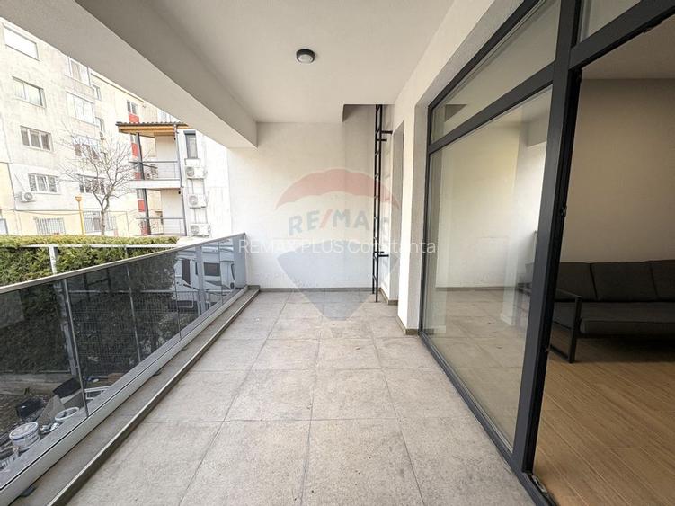 Casă / Vilă cu 4 camere de închiriat în zona Casa de Cultura - 7