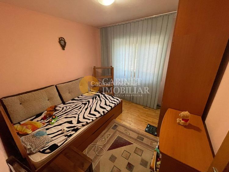 2 Camere Decomandat- Etaj 1- Mobilat si Utilat-Dacia - 2