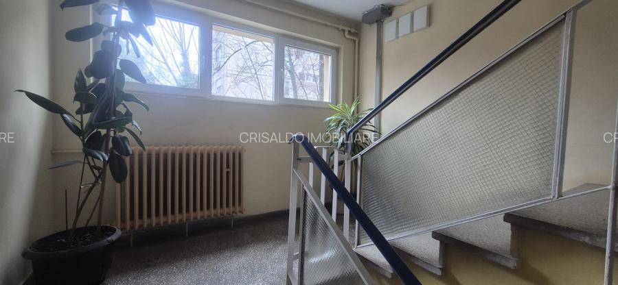Apartament decomandat Liceul Eugen Lovinescu - Aleea Valea lui Mihai - 21