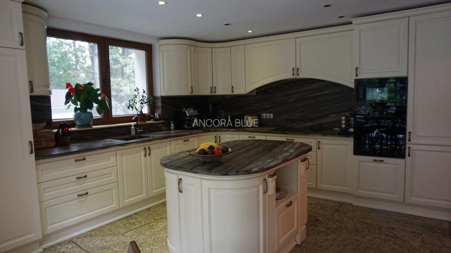 Vila superba in Padurea Baneasa, curte 5000 mp, piscina exterioara - 20