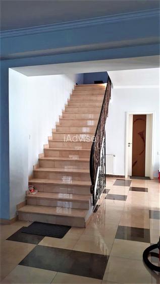 Casa de Locuit sau Pensiune - 8