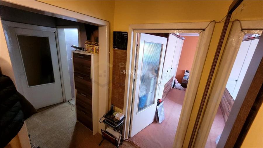 ARADULUI - PARTER INALT - 3 cam - 2 bai - balcon - centrala proprie - BOXA - 11