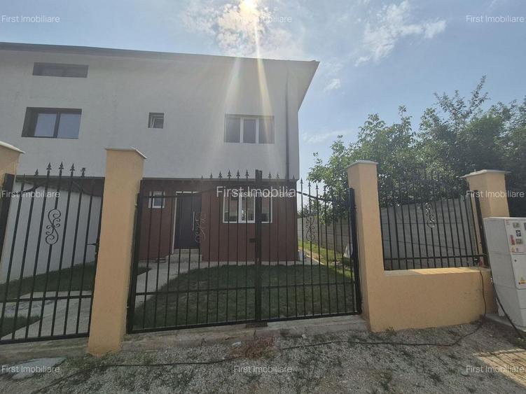 Vila cu 4 camere+pod locuibil neamenajat,curte 240 mp - 2