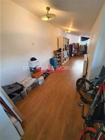 Domenii Vila 7 camere de vanzare EFR UPGRADE IMOBILIARE - 46