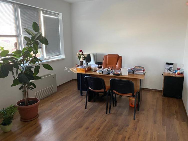 Hală + Clădire de birouri - 860 mp! Teren 2000mp. - 9