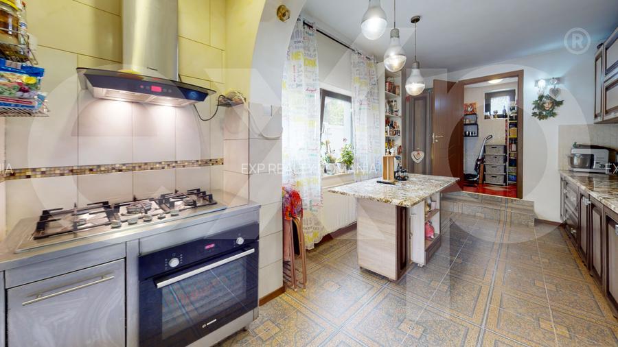 Domeniu de vanzare, Baile Govora(Pausesti-Otasau) cu teren de 20875mp - 15