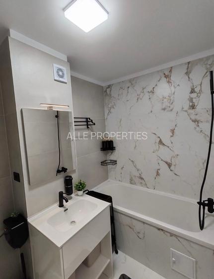 Inchiriere 2 camere Sun Royal View - 5