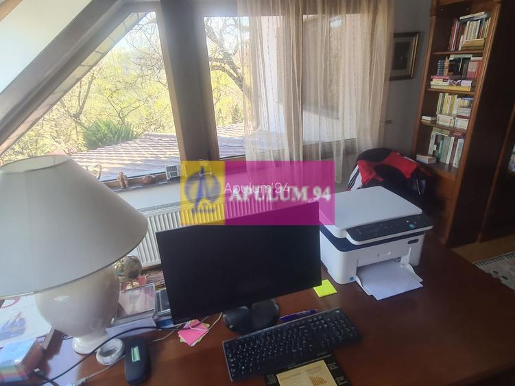 Vila de vanzare in Breaza - Zona Breaza de Sus - 42