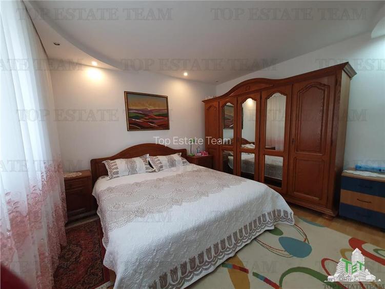 Casa cocheta cu farmec aparte in zona Coiciu - eleganta confort si intimitate - 12