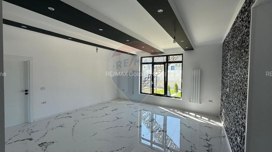 Casă / Vilă cu 4 camere strada Verde! - 6