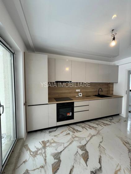 VILA  P+1 LA VANZARE - CARTIER REZIDENTIAL OVIDIU - VEDERE FRONTALA LAC - - 26