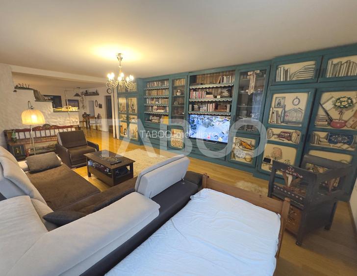 Casa de vanzare specific sasesc si atelier pret avantajos Cisnadioara - 3