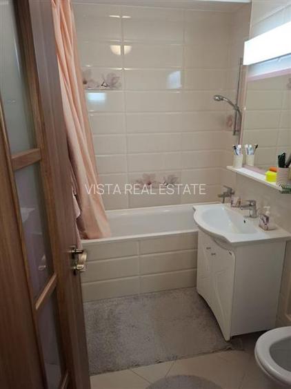 Apartament 3 camere, zona Tractorul - 5