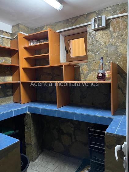 Casa cu etaj zona Piata Mare - 11