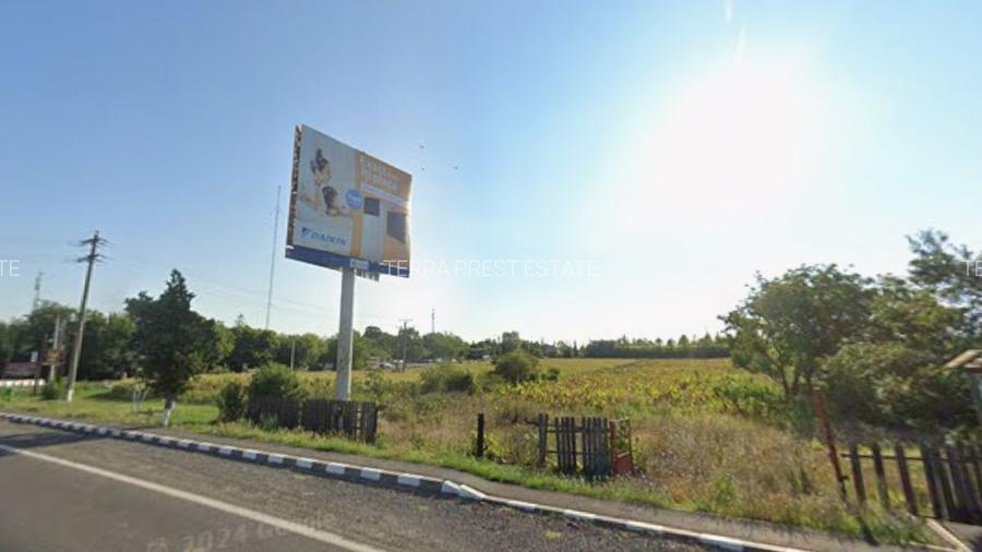 Snagov Plaza - 5000 mp intravilan, 28 ml  deschidere la DN1 - 6