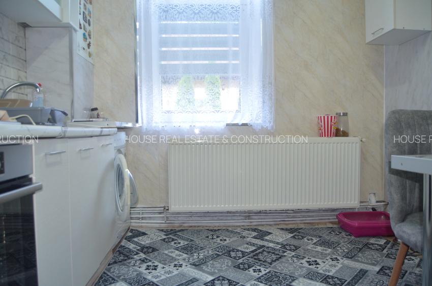 Azuga-Apartament cu trei camere la parter - 4