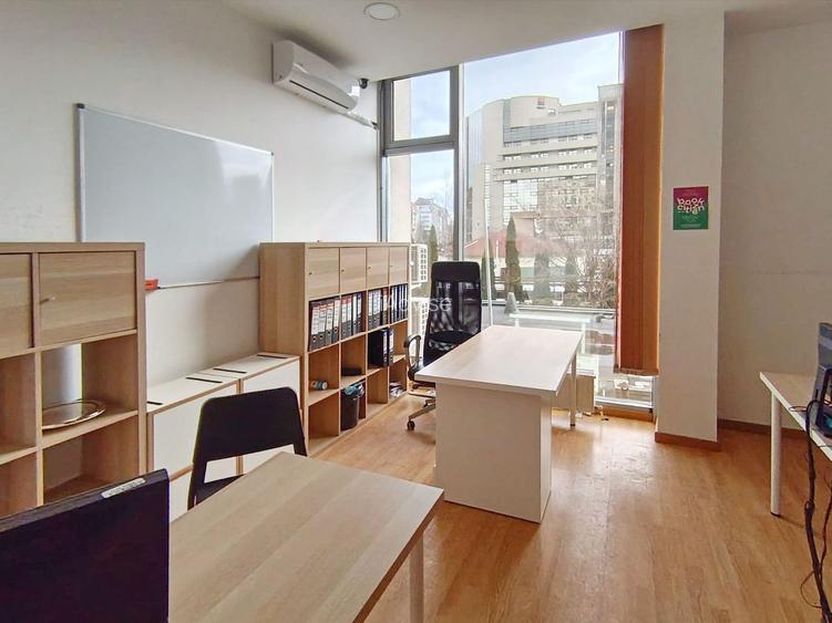 Spațiu de birouri în zona Centrul Civic - 3
