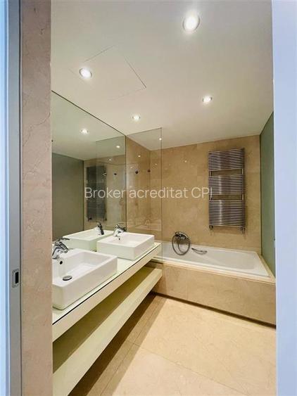 INCHIRIERE APARTAMENT 4 CAMERE DOUA LOCURI PARCARE ZONA KISELEFF SECTOR 1 - 12