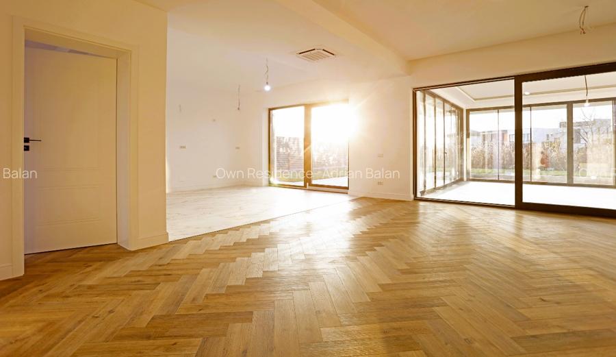 Vila moderna cu piscina Tunari Ilfov pe malul lacului Pasarea  - 12