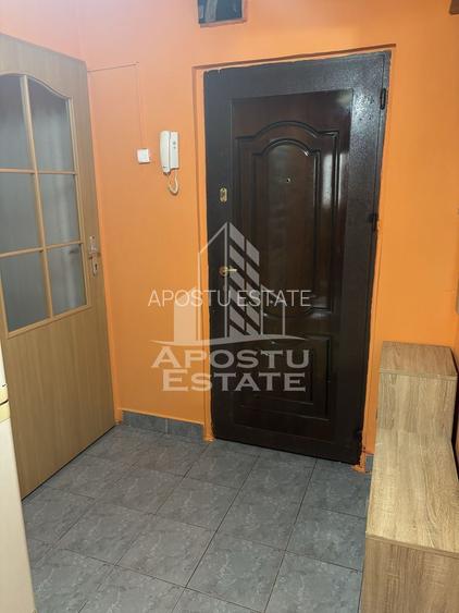 Apartament 1 camera, decomandat, etaj intermediar,centrala Buziașului - 7