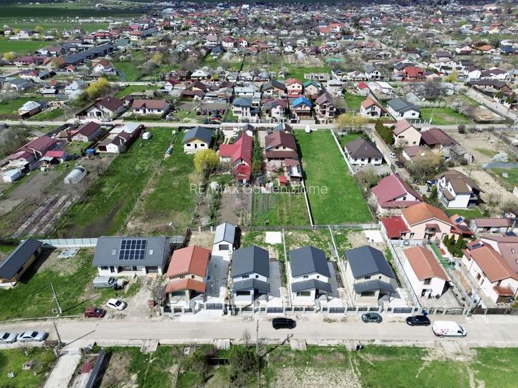 Casă / Vilă Golesti - 26