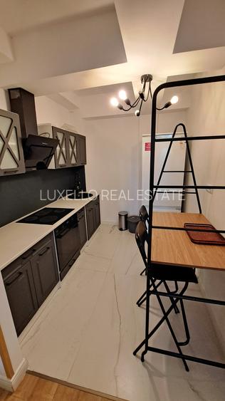 APARTAMENT 3 CAMERE   CU 3 BAI - LUX - LOC PARCARE - COMISION 0 - 11