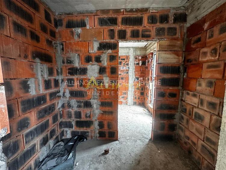 Vila individuala 5 camere ~ 3 bai ~  Teren 300 mp - 13