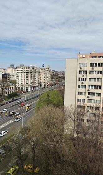 Închiriere Apartament 3 camere în Unirii