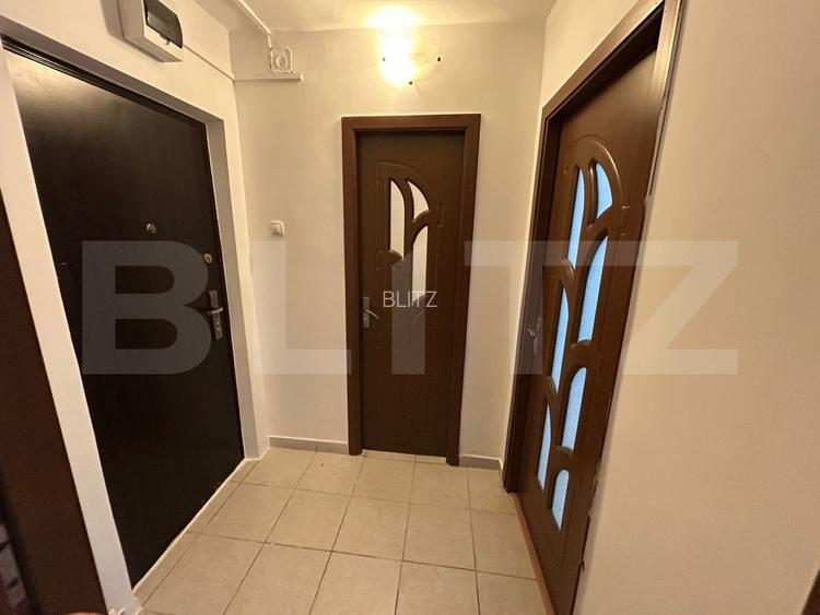 Apartament 2 camere, 32 mp, zona Nicolina  - 6