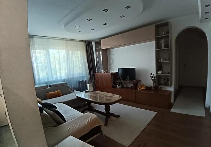 DACIA - 4 CAM - ETJ.2 - CENTRALA - BOXA CF - ZONA EXCELENTA- - 3