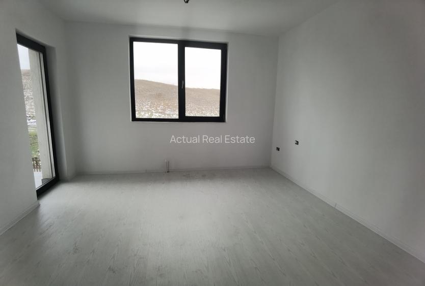 CASA  4 CAMERE |  VALU LUI TRAIAN |  100 MPC - 13