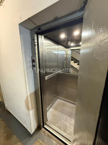 Apartament 1 Camera bloc T Pacurari zona Alpha Bank - Etaj intr. - 7min de Copou - 4