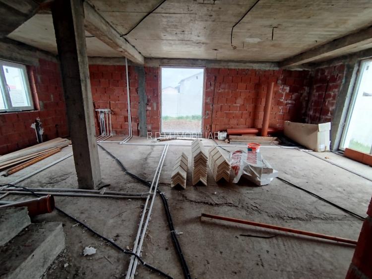 Case individuale parter+etaj in Clinceni - 17